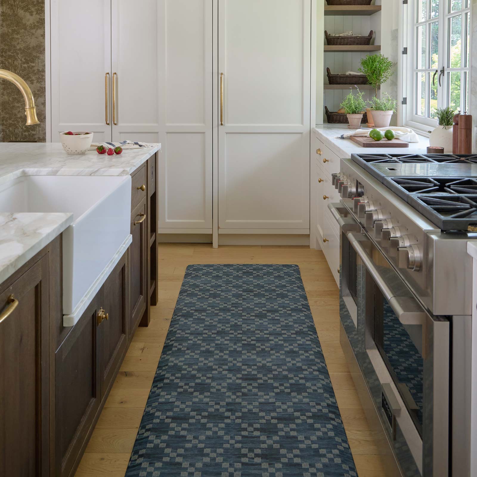 Nama Standing Mat | Sloan