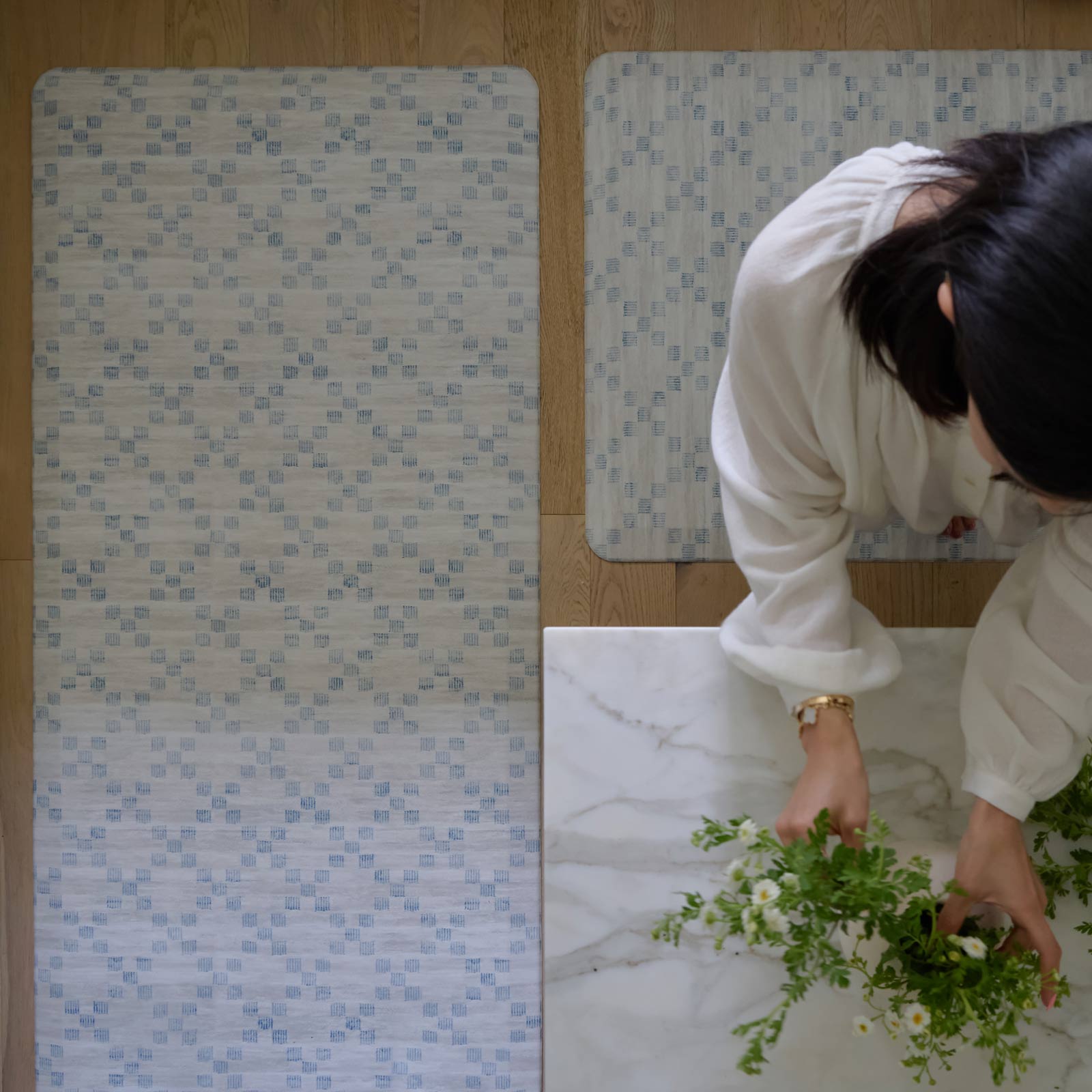 Find Your Perfect Size
For Everywhere You Stand
Find your perfect fit (and feel). Our anti-fatigue standing mats are available in multiple sizes to fit any space, from the kitchen, the laundry room, the workspace and everywhere in between.