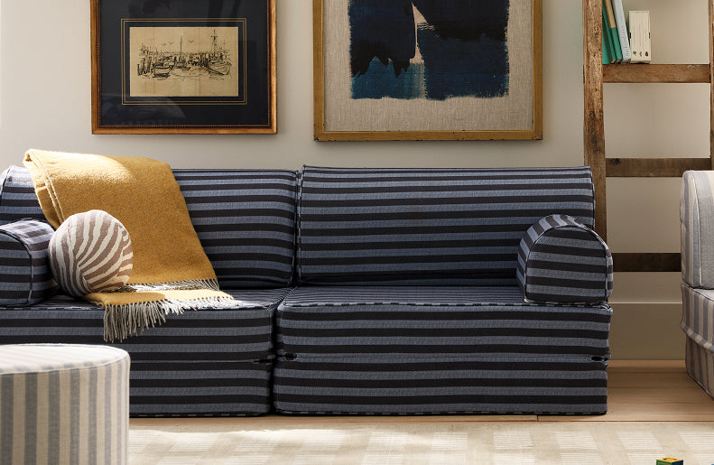 Play Couches_