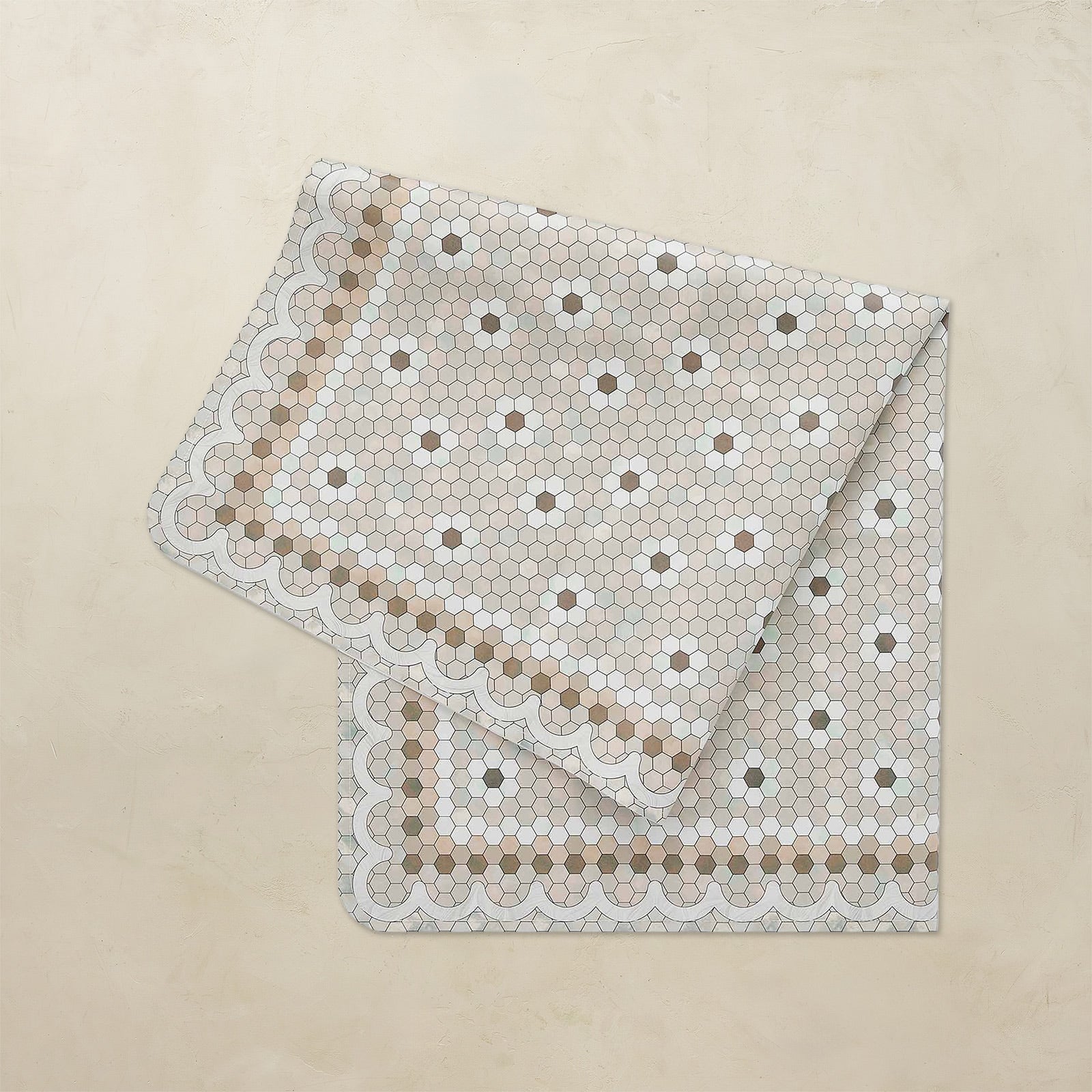 Anywhere Highchair Mat | Daisy