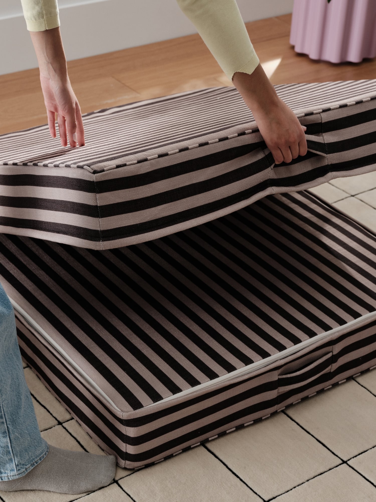 Neutral Modular Couch | Gingham | House of Noa