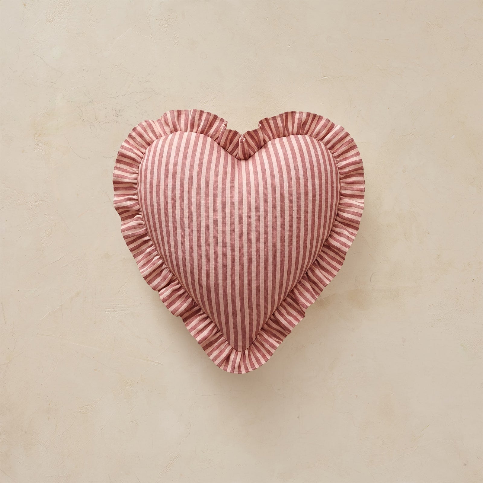 Heart Ruffle Pillow | Finley
