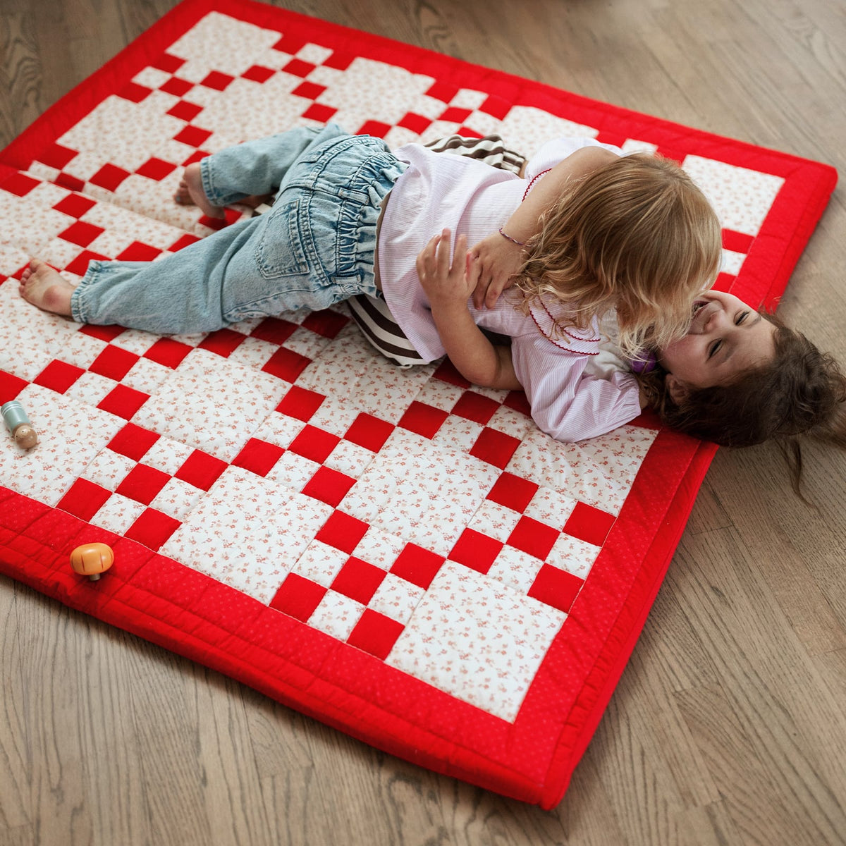 Quilted Mat | Irish Chain - Scarlet