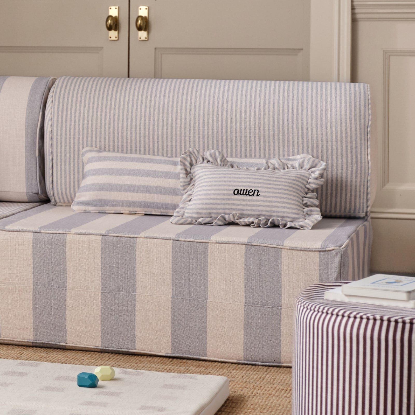 Mini Ruffle Pillow | Finley