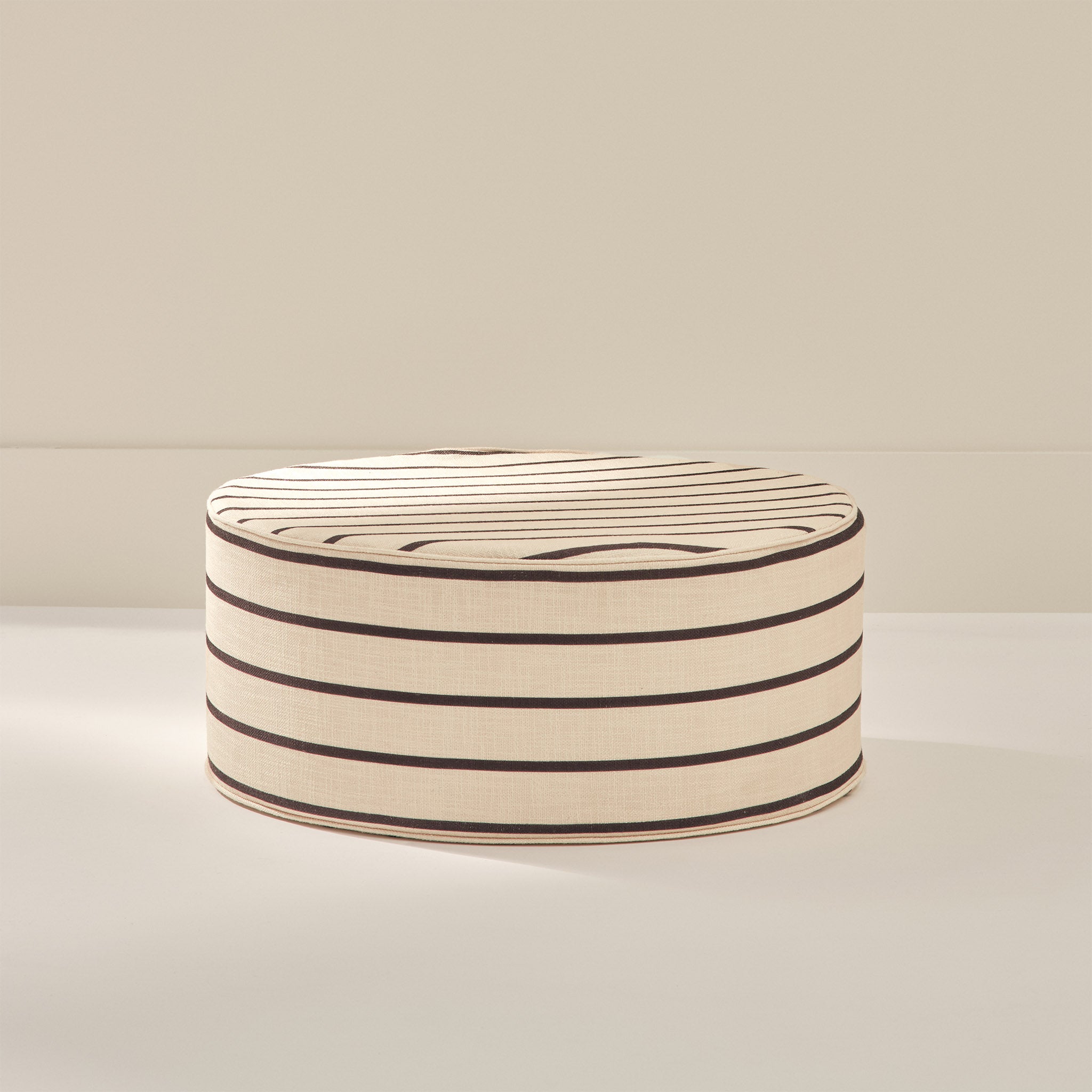 Ottoman | Billie