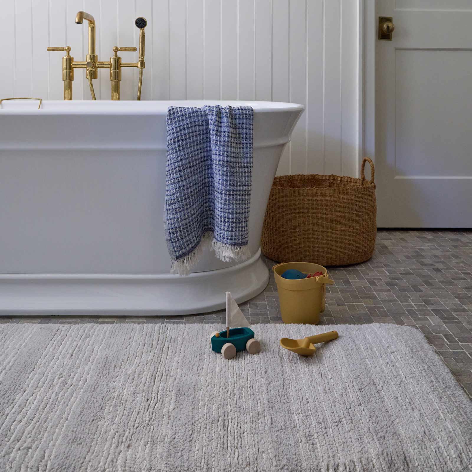 Comfy Bath Mat | Abbott