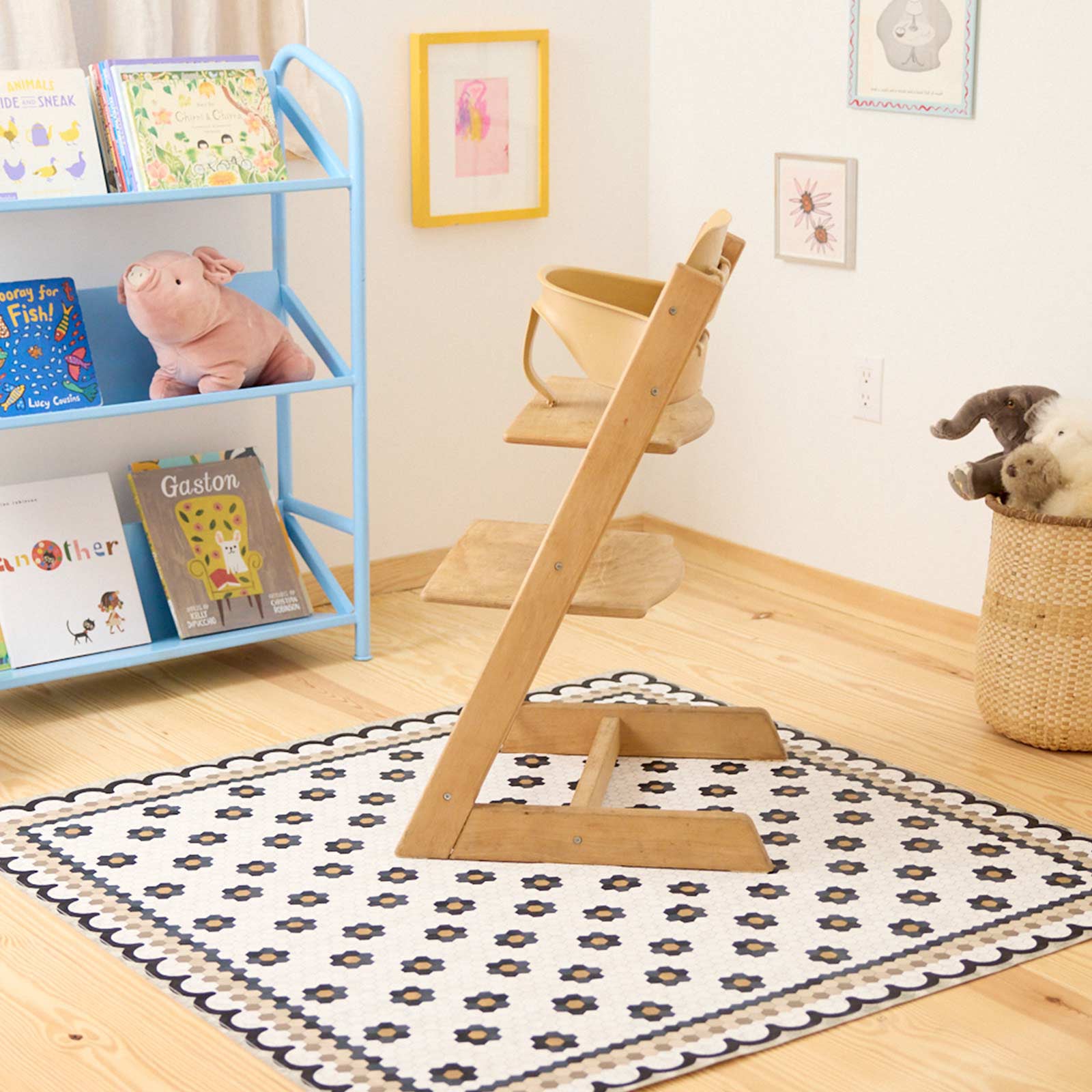 Anywhere Highchair Mat | Daisy.