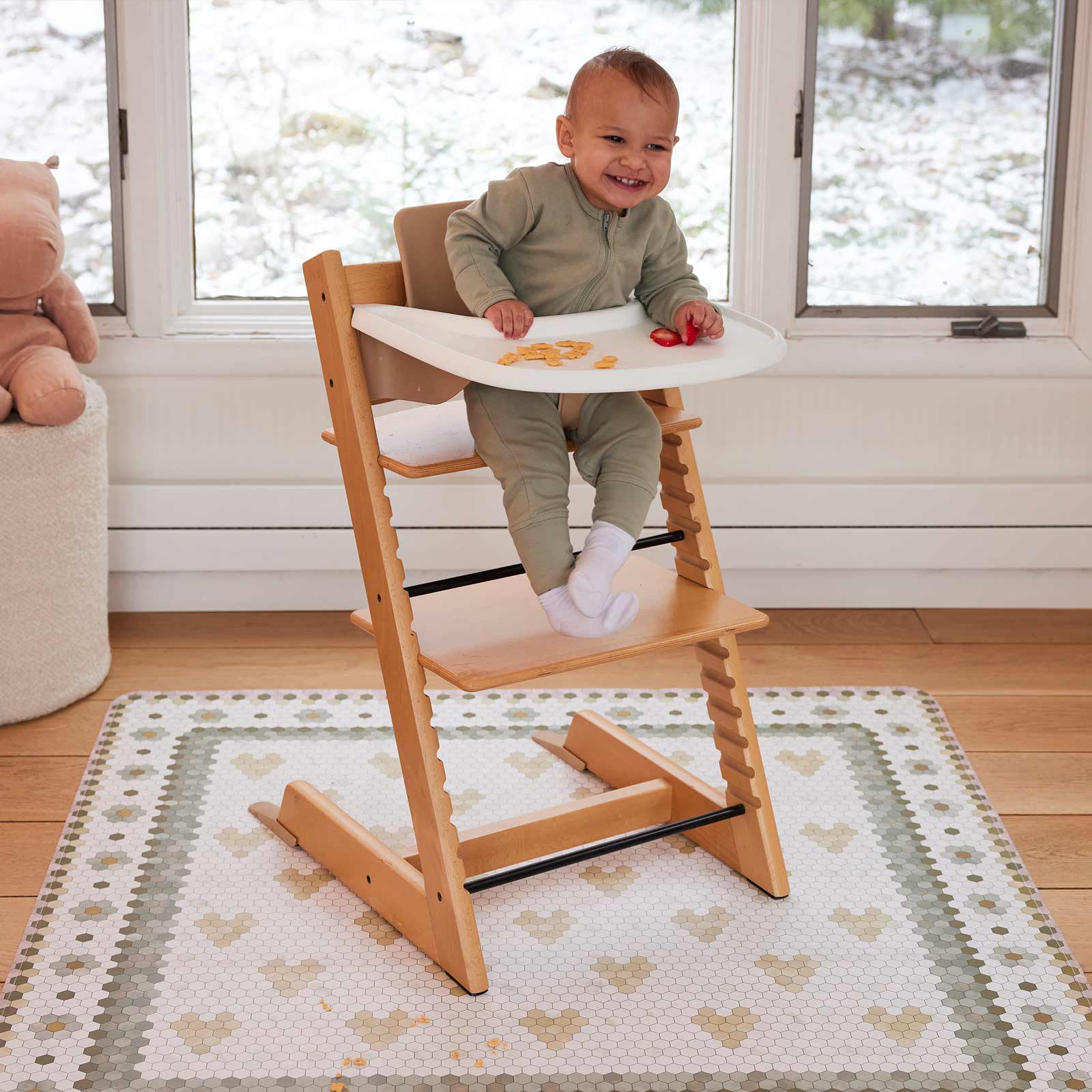 Anywhere online high chair