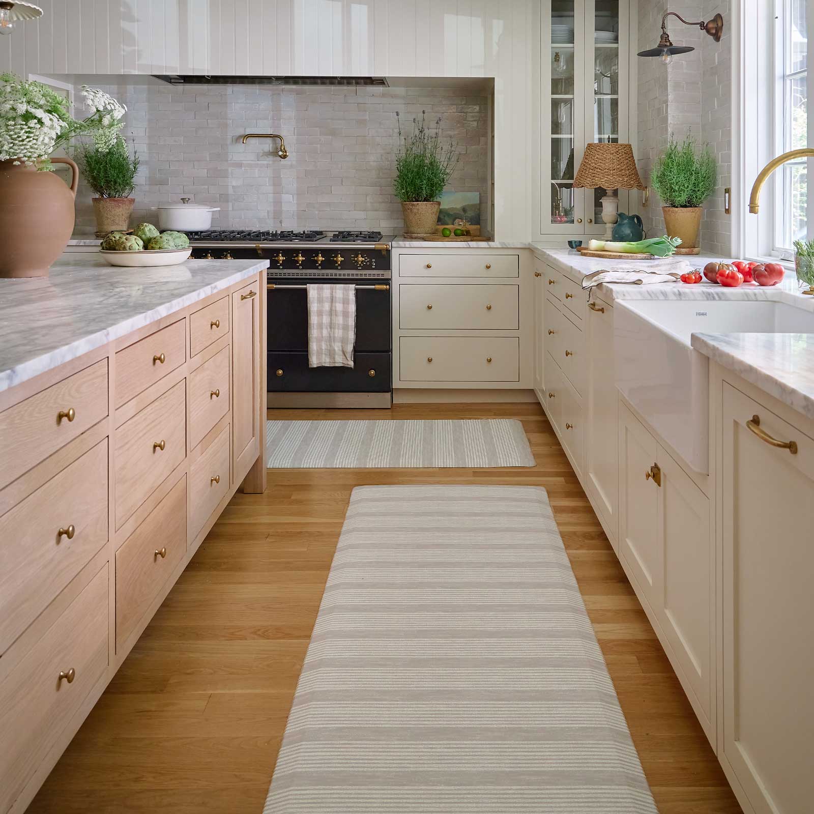 Nama Standing Mat | Abbott