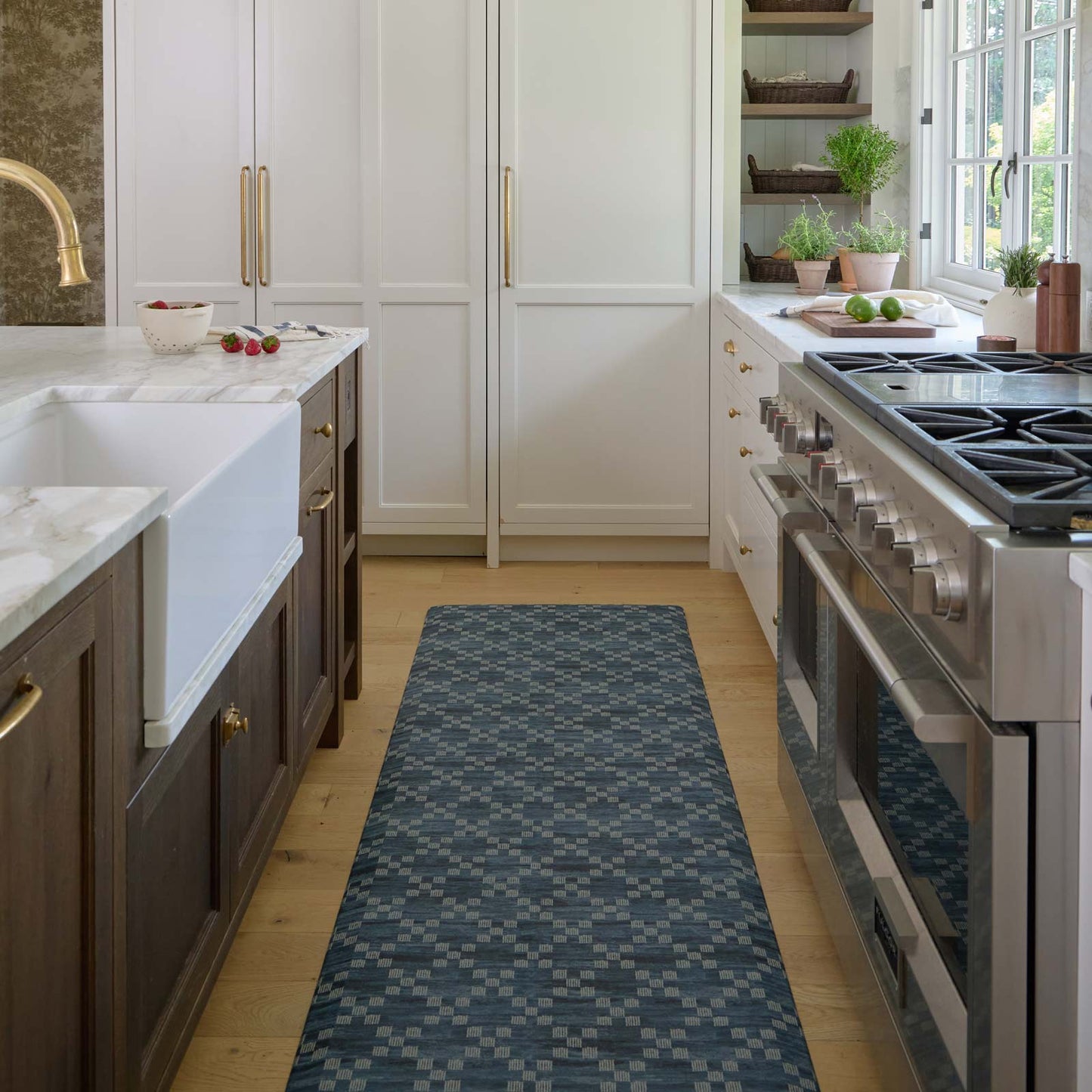 Nama Standing Mat | Sloan