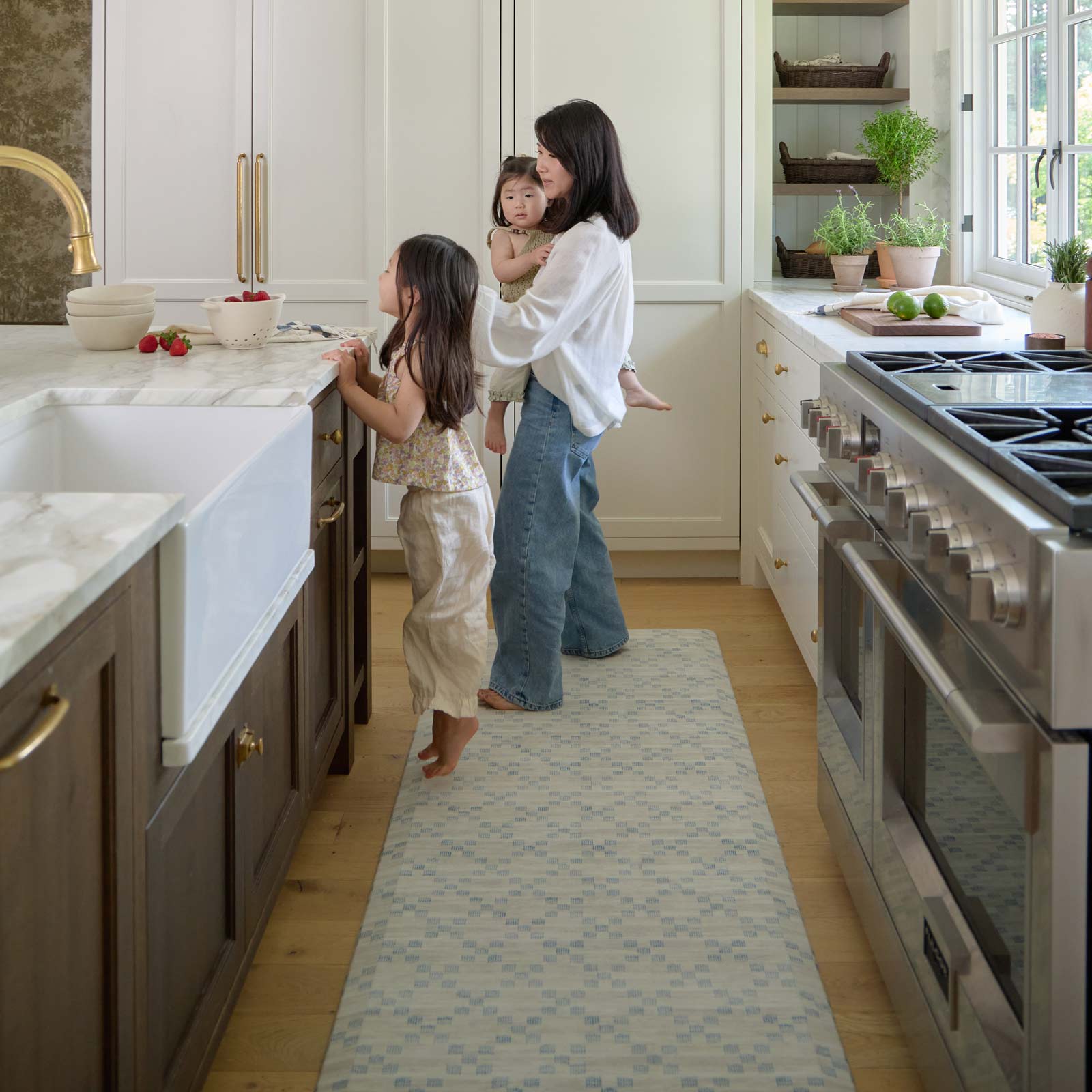 Nama Standing Mat | Sloan