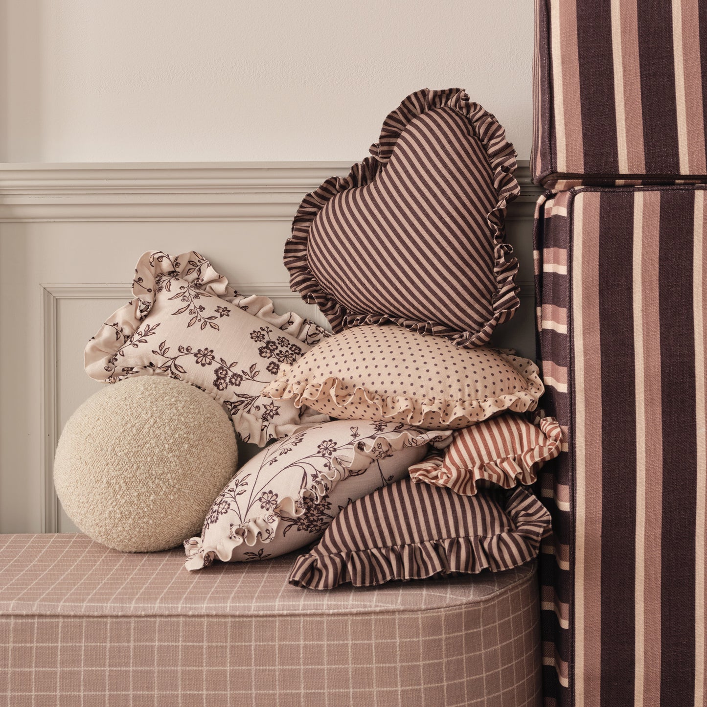 Mini Ruffle Pillow | Kit