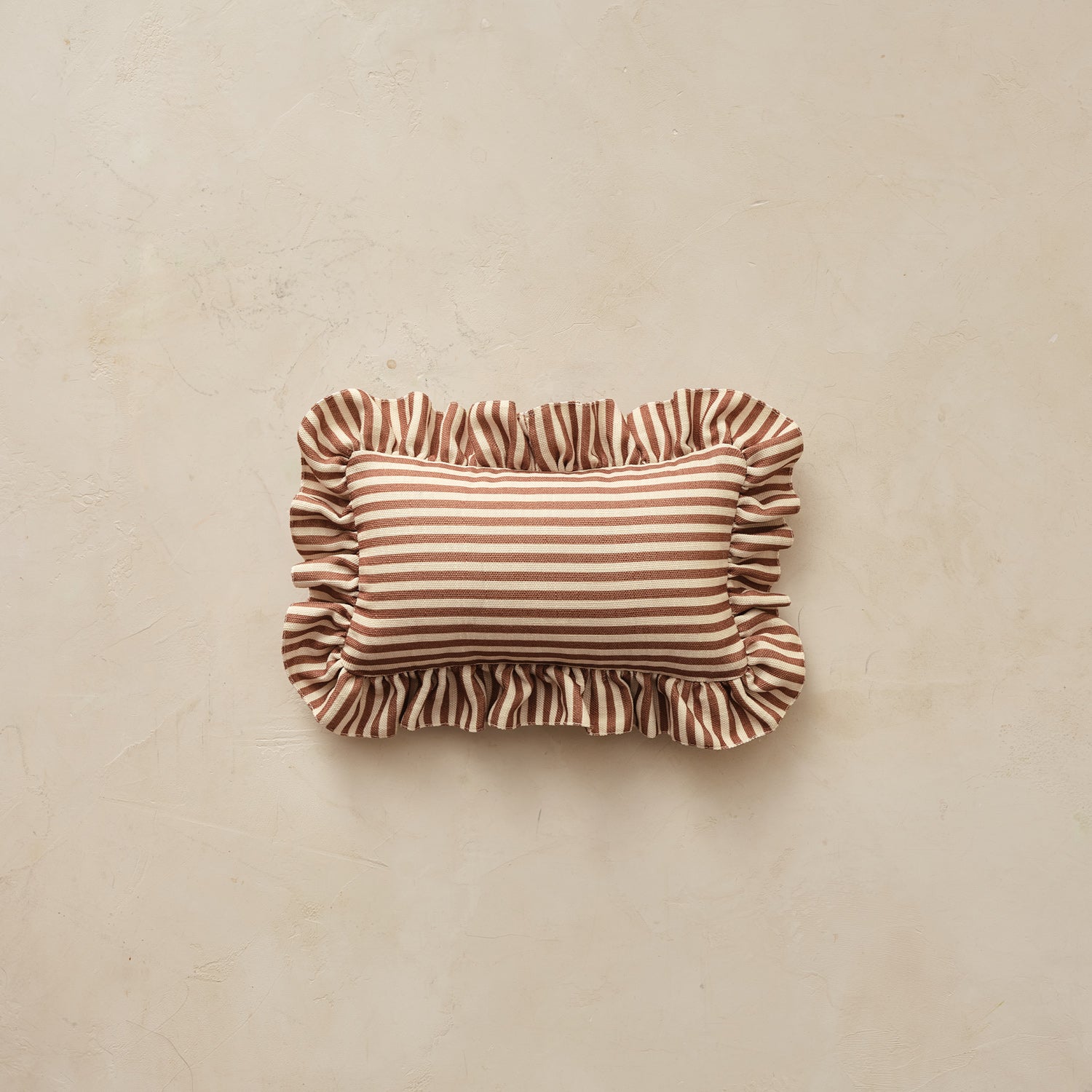 Mini Ruffle Pillow | Finley