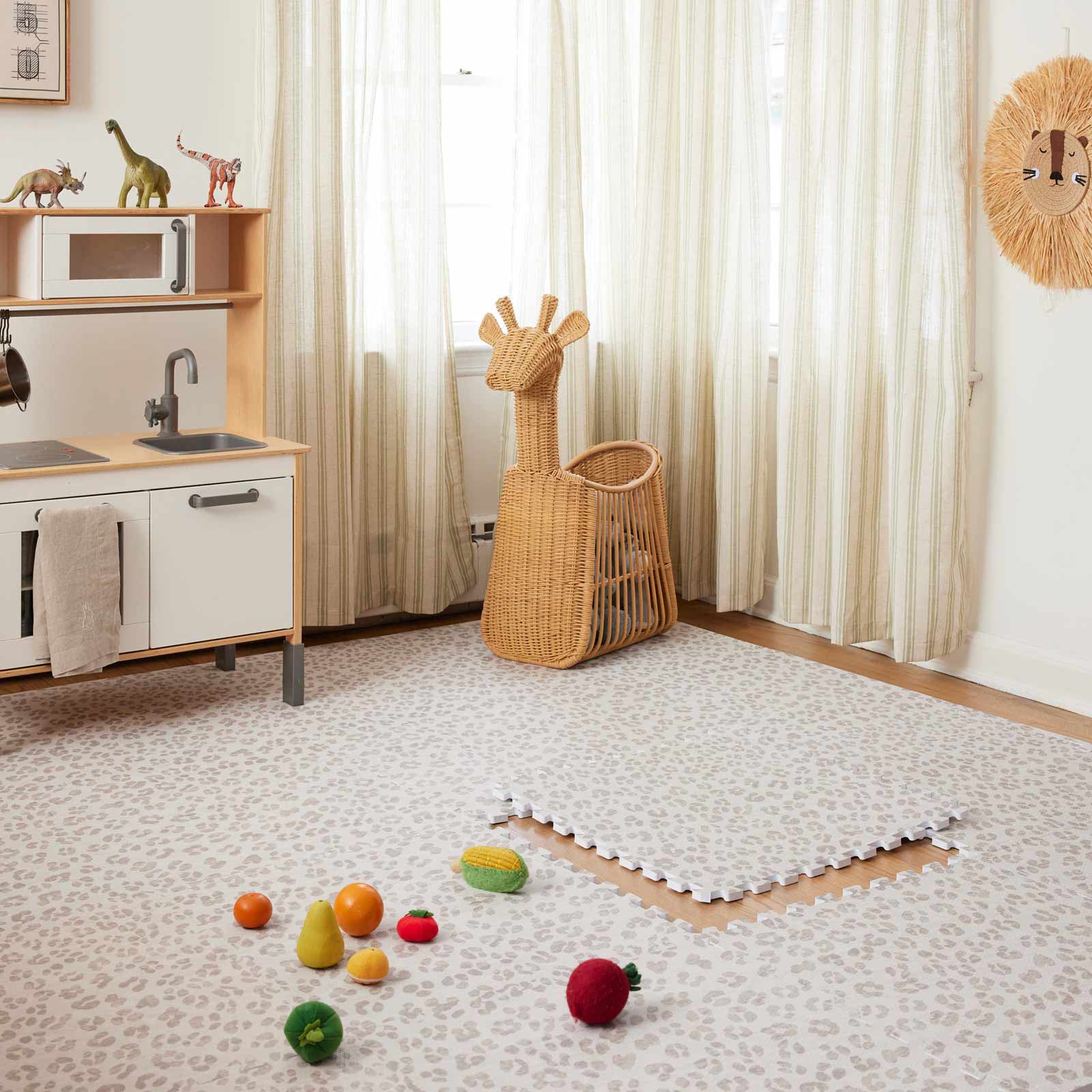 
Parenting With Style
Play Mats. Grown Up.
Unlike old-school fabric alternatives, zero laundering is required. They wipe clean with mild soap and dry in a snap. Plus, they connect seamlessly so you can reconfigure and redecorate at your whim. Other mats are just playing around.

