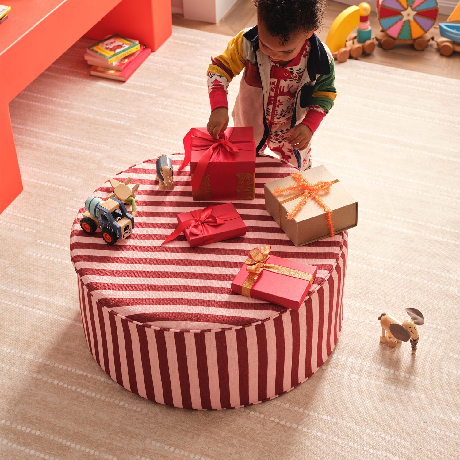 20% Off Plush Furniture Ottomans | House of Noa