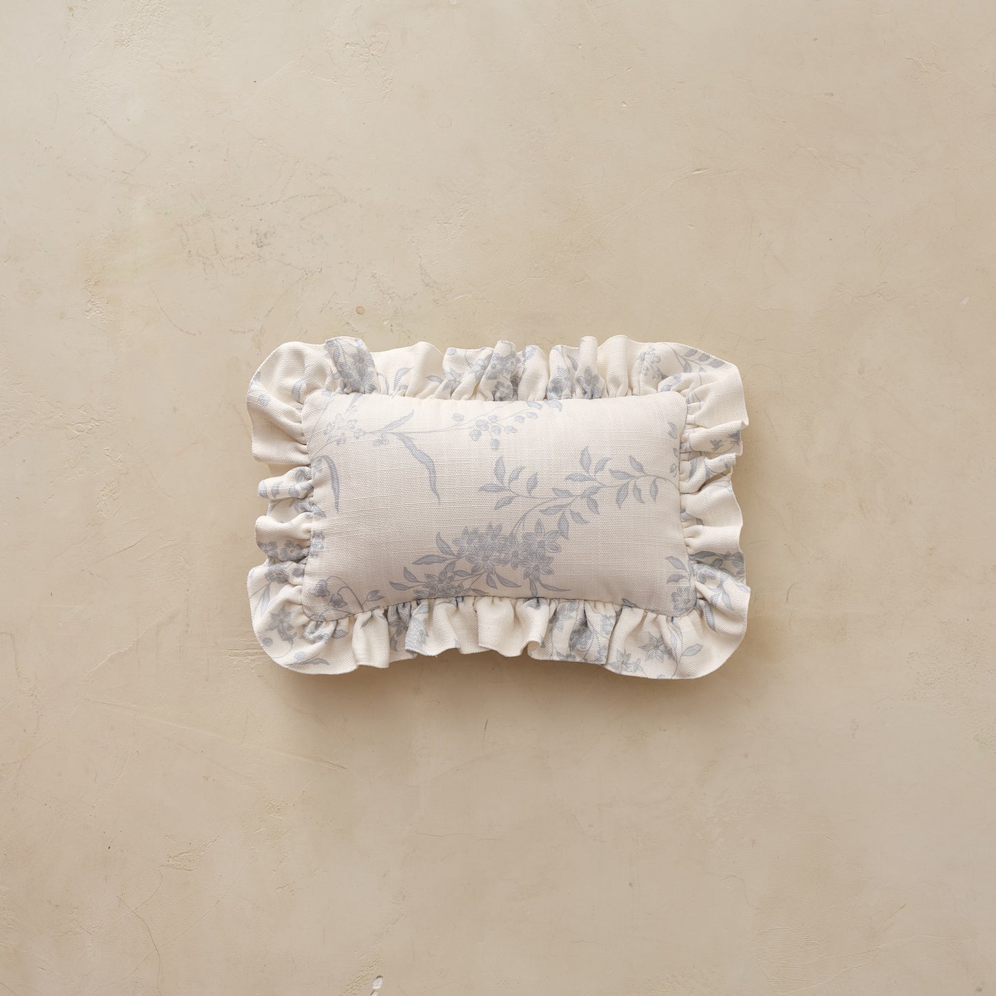 Mini Ruffle Pillow | Kit