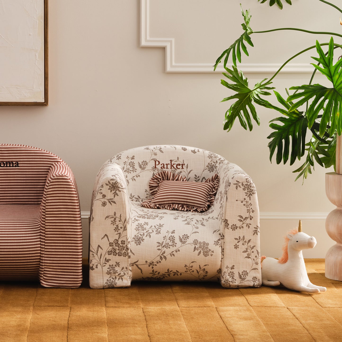 Mini Ruffle Pillow | Finley