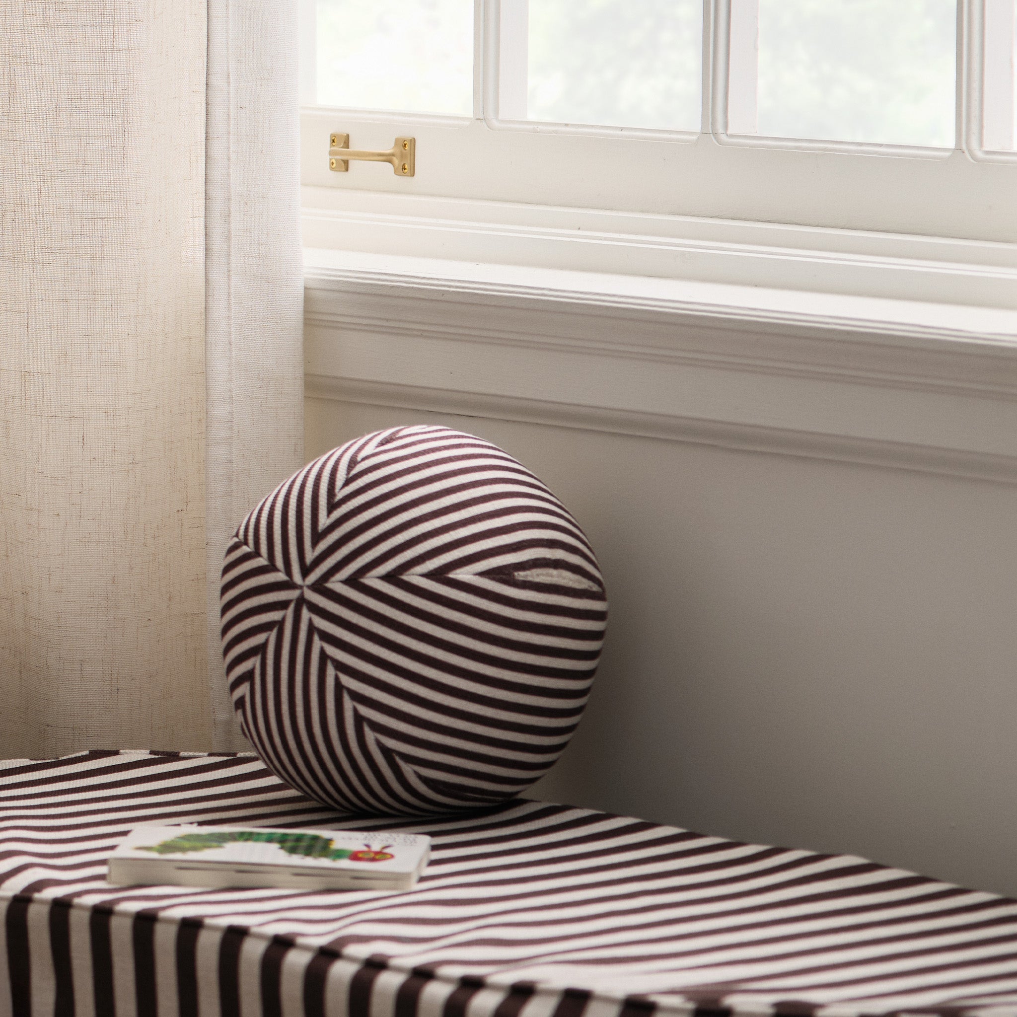 Sphere Pillow | Finley