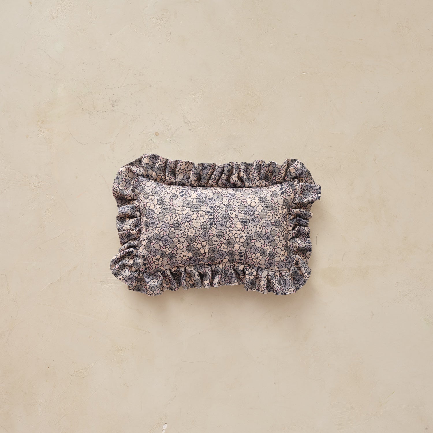Mini Ruffle Pillow | Marra