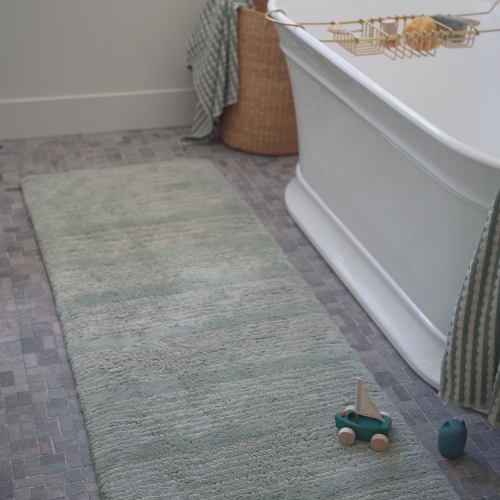 Comfy Bath Mat | Abbott