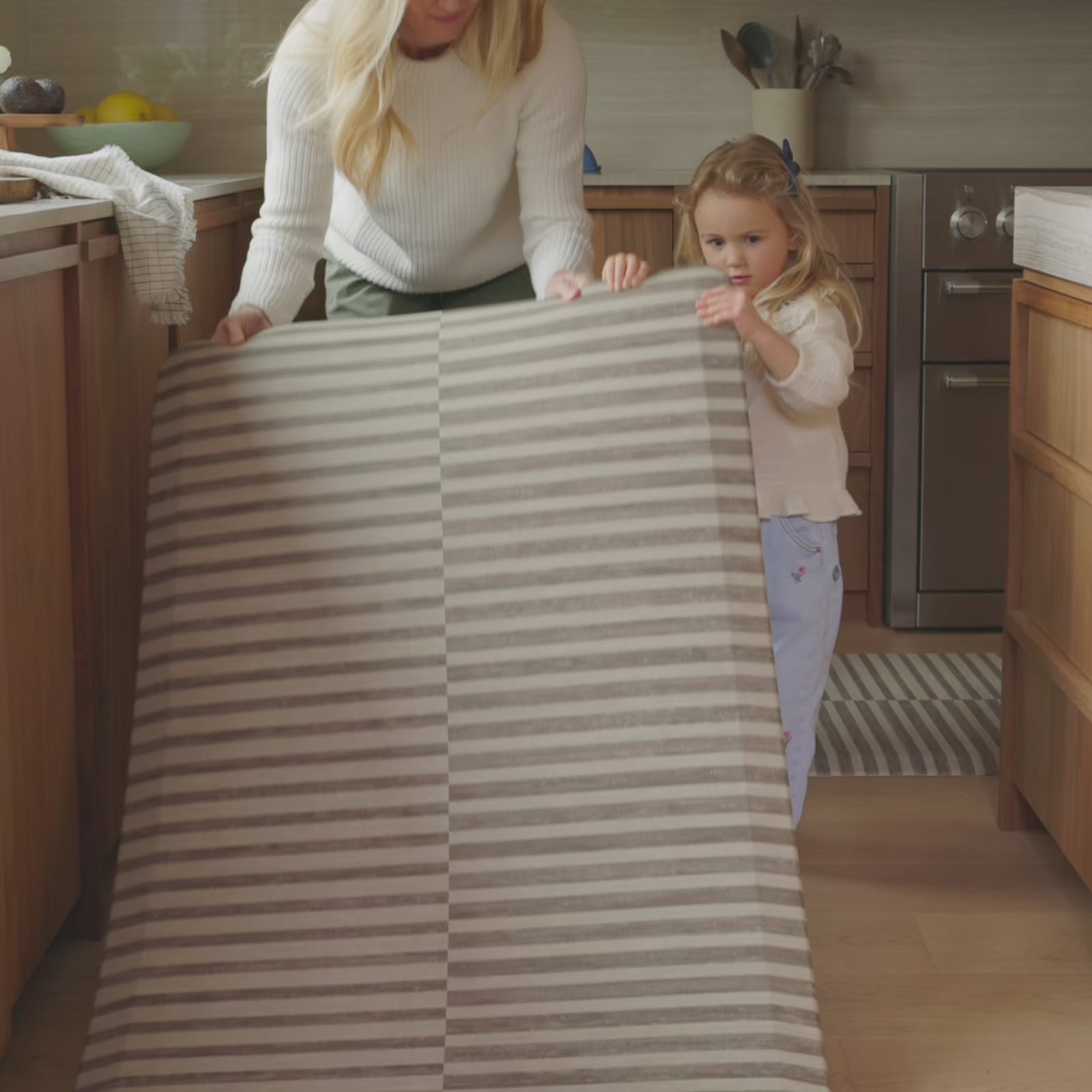 Nama Standing Mat | Reese