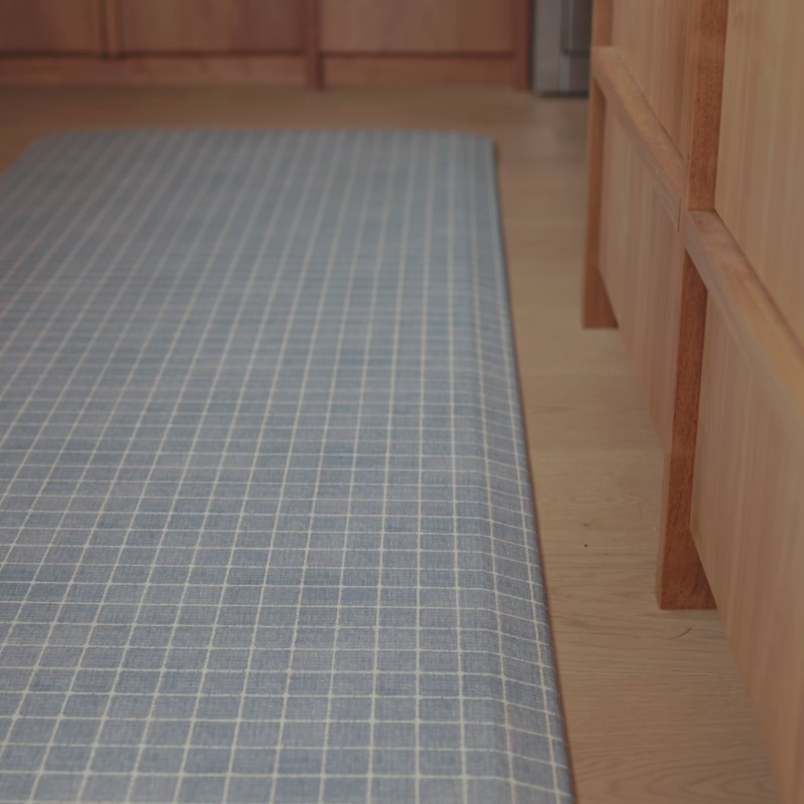 Nama Standing Mat | Axel