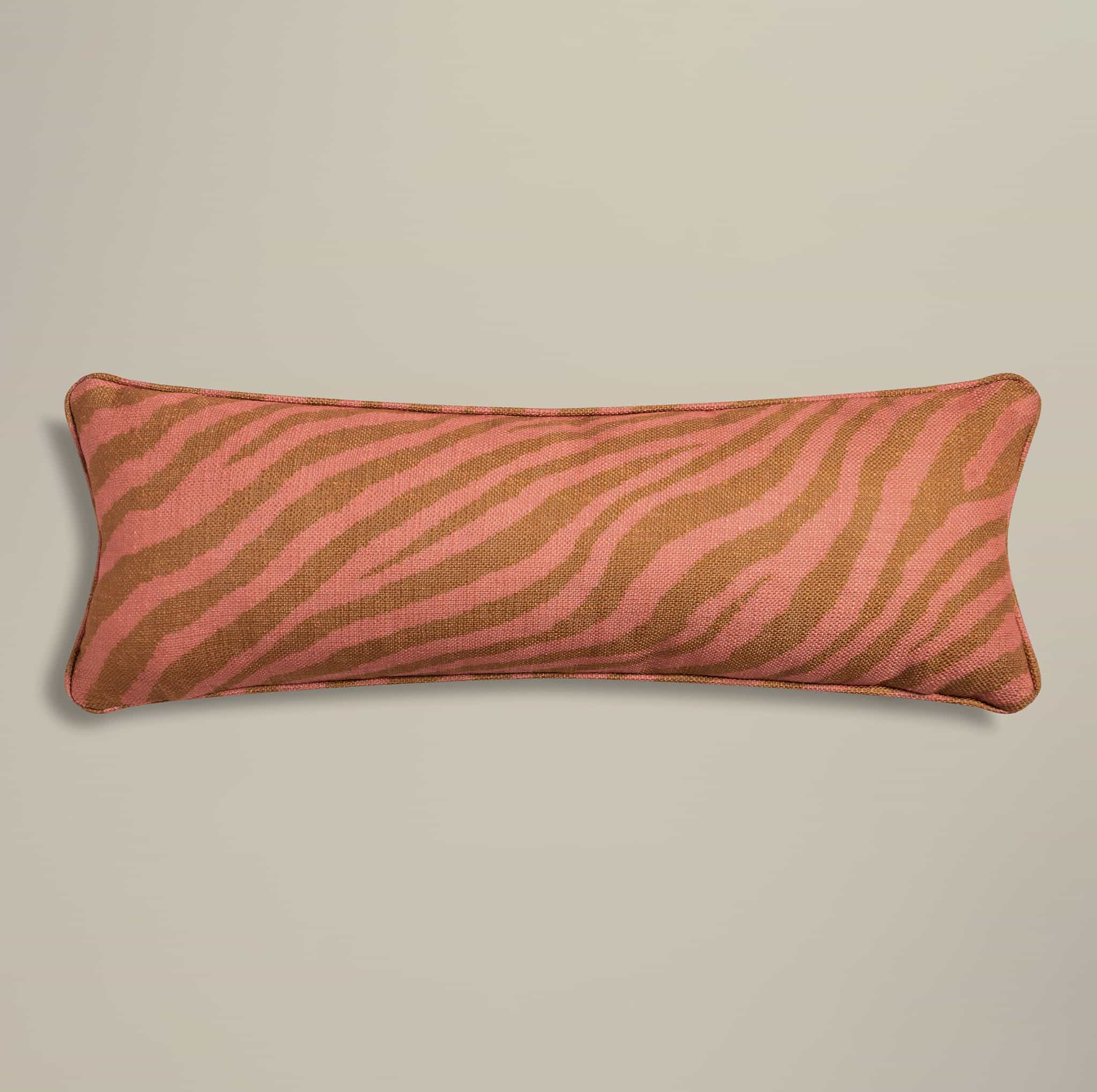 Zoe Lumbar Pillow PDP