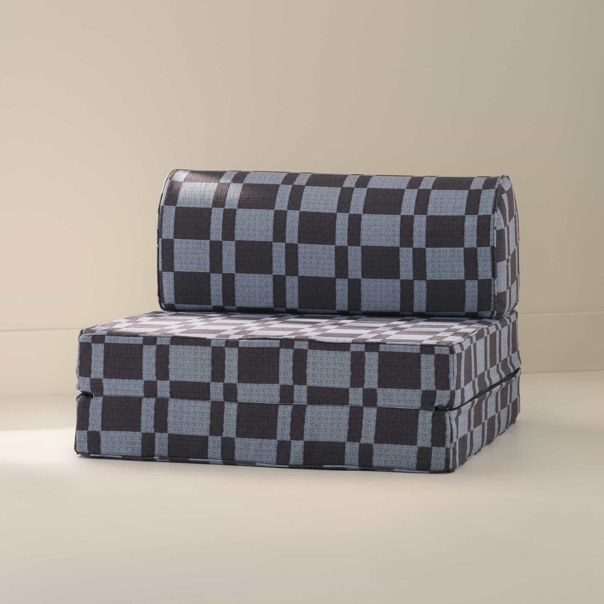 Seat | Ezra